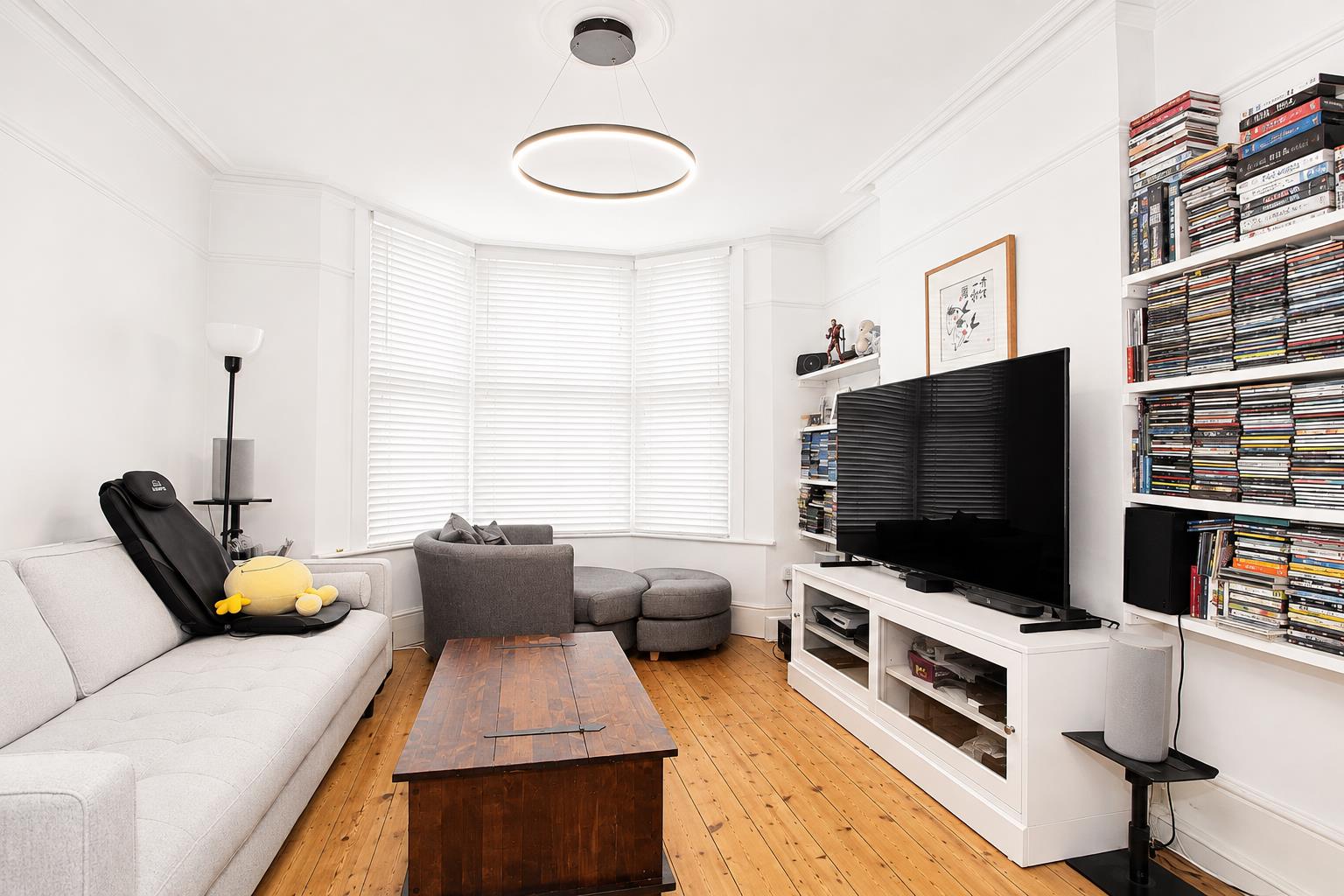 Westmead road, Sutton